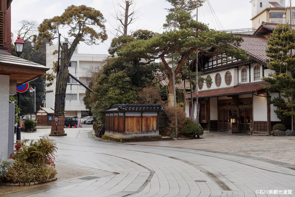 粟津温泉