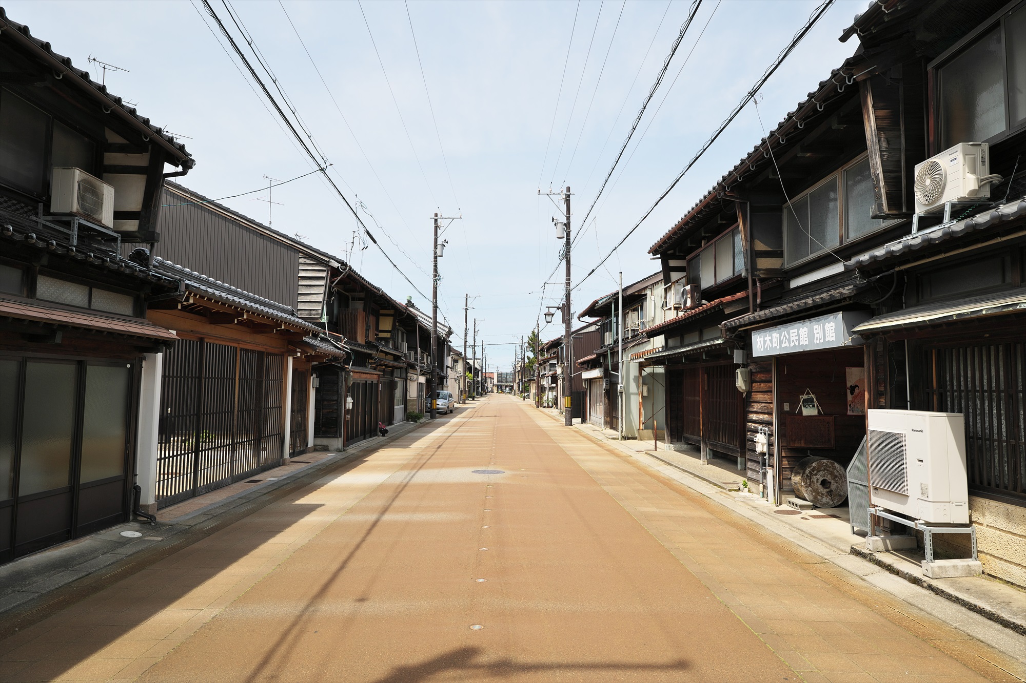 小松の町並み